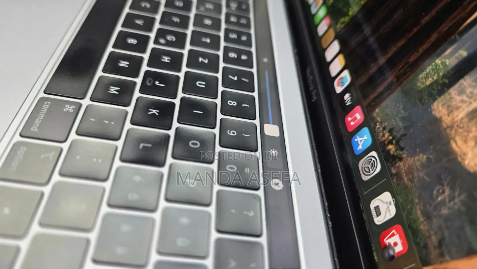 New Laptop Apple MacBook Air 2019 8GB Intel Core i5 SSD 128GB