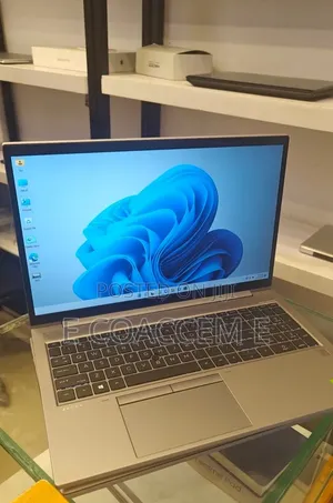 New Laptop HP 15 16GB Intel Core i7 SSD 512GB