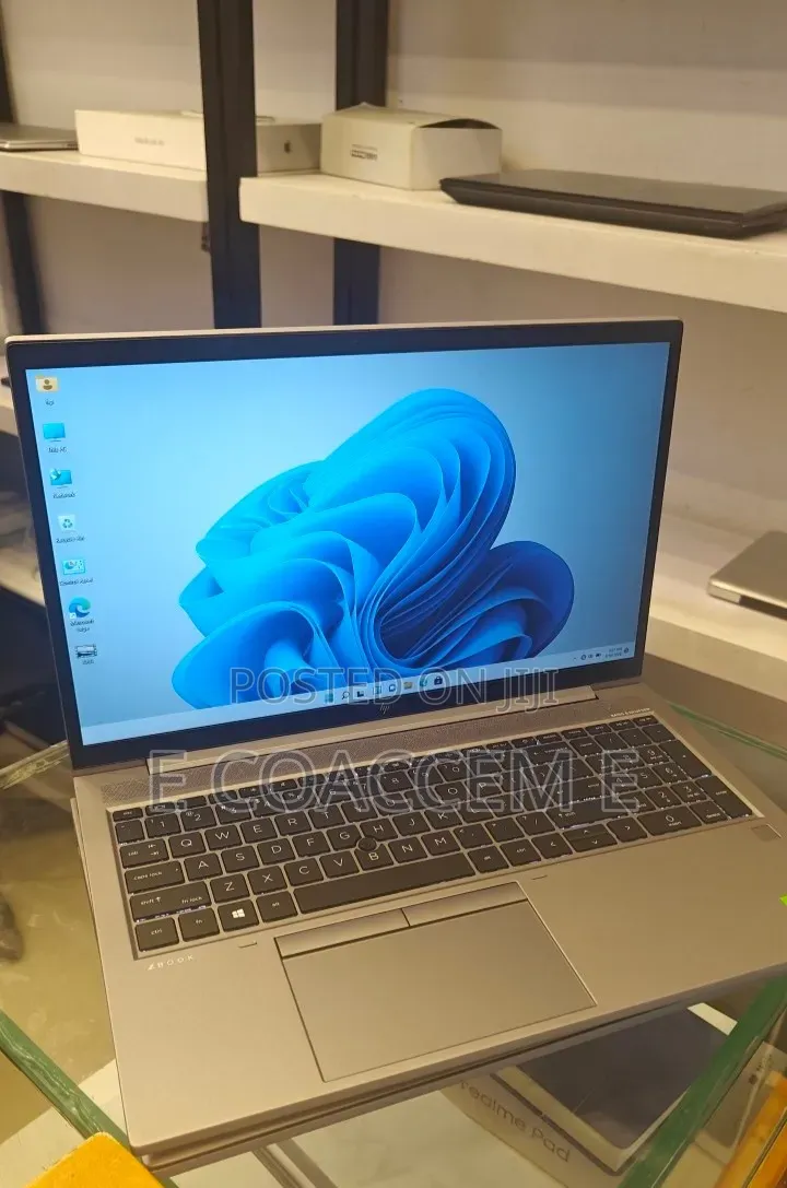New Laptop HP 15 16GB Intel Core i7 SSD 512GB