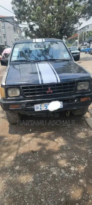 Mitsubishi L200 1992 Silver