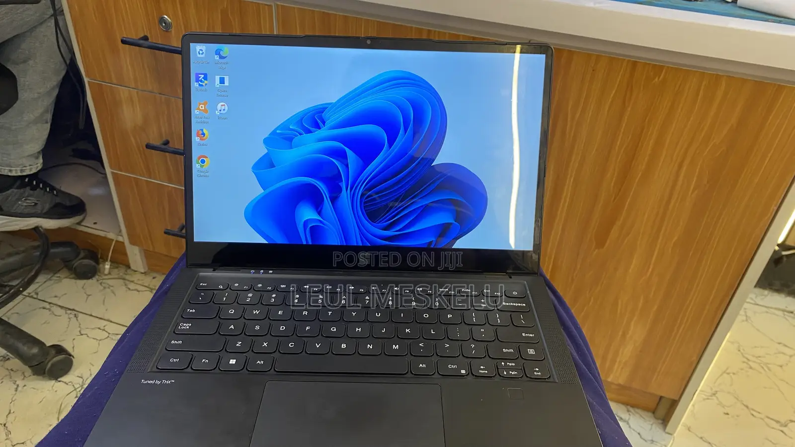 Laptop Gateway GWTC51427 8GB Intel Core i5 SSD 512GB