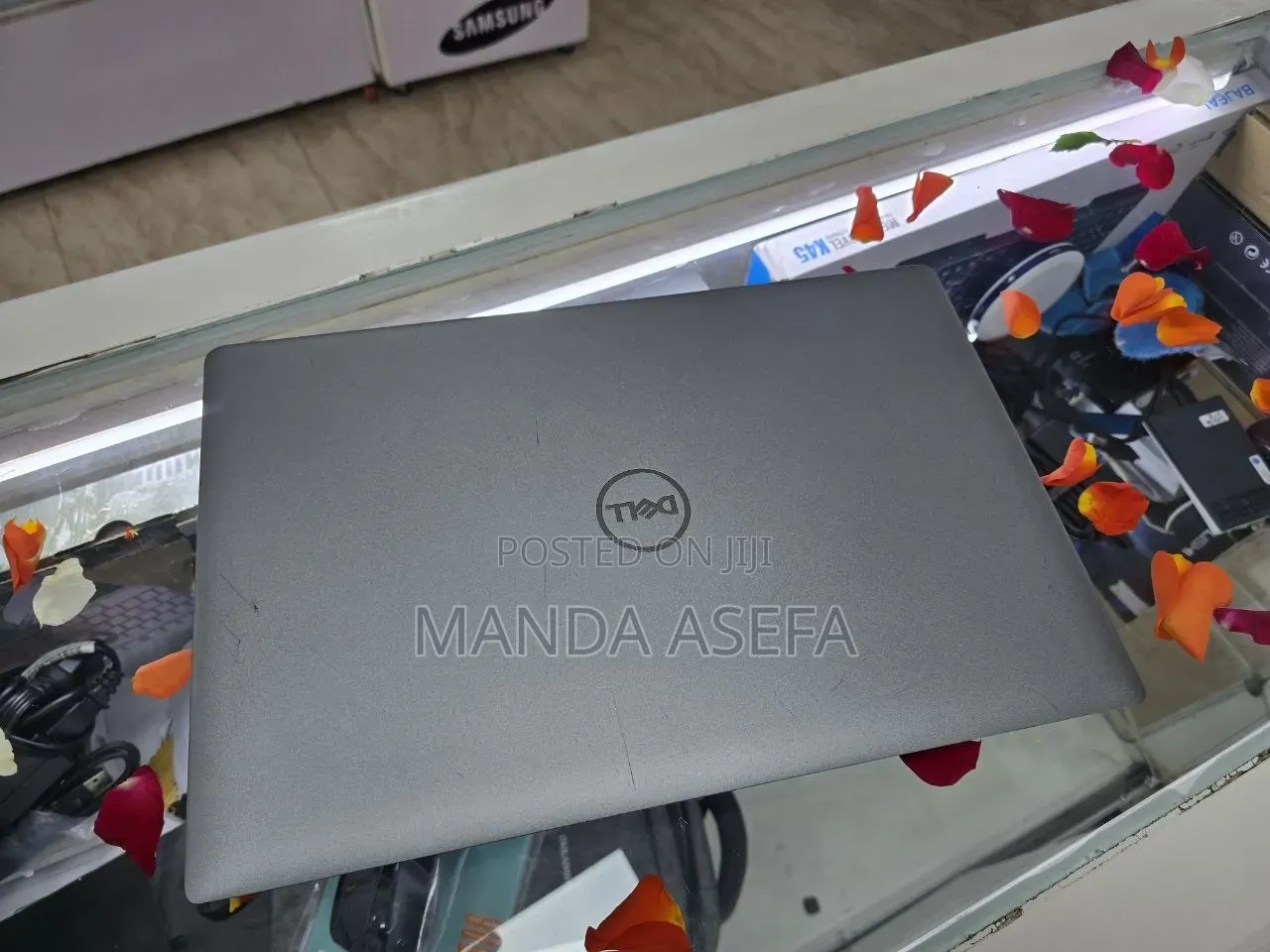 New Laptop Dell Precision 3560 8GB Intel Core i7 SSD 512GB