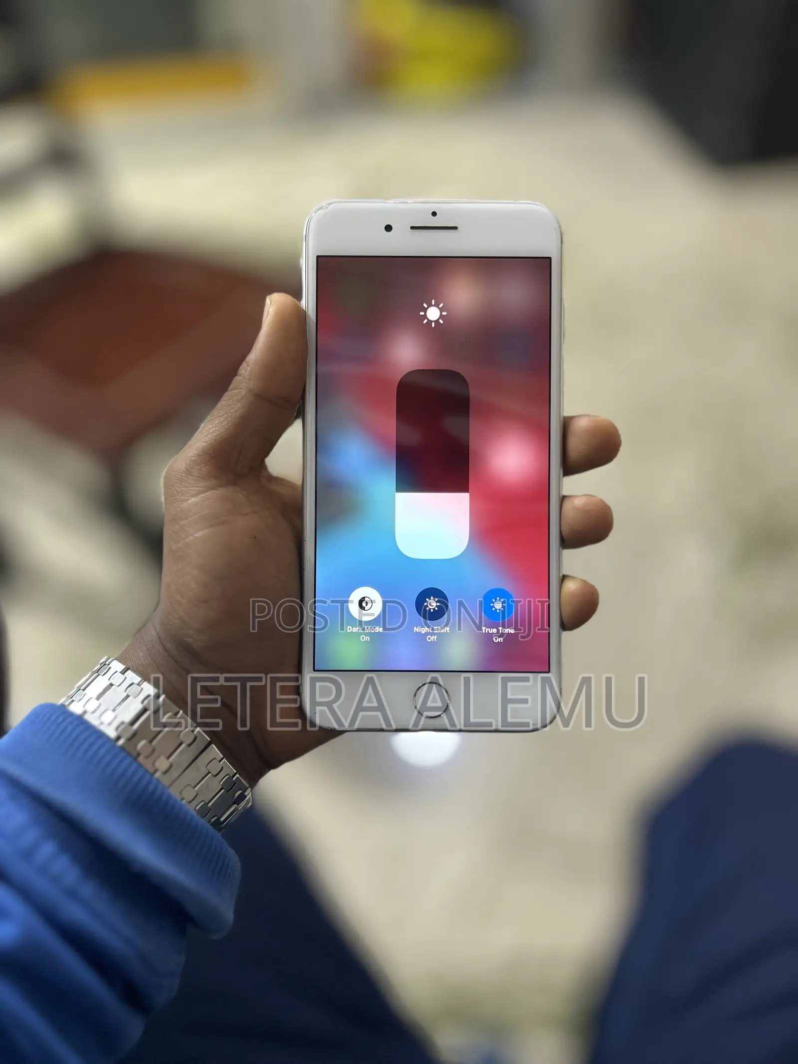 New Apple iPhone 8 Plus 64 GB White