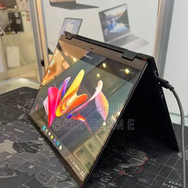 New Laptop Asus 16GB Intel Core i7 SSD 512GB