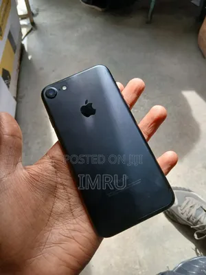 Apple iPhone 7 128 GB Black