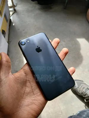 Apple iPhone 7 128 GB Black