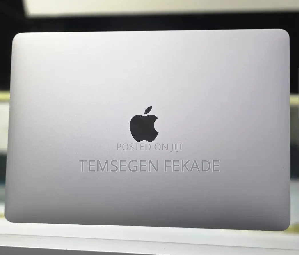 New Laptop Apple MacBook Air 2019 8GB Intel Core i5 SSD 128GB