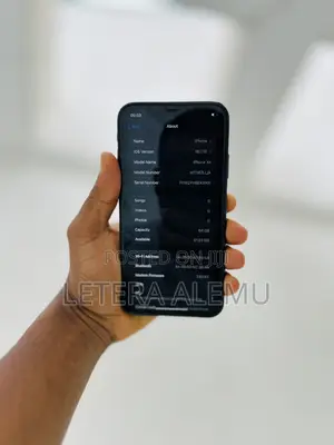 Apple iPhone XR 64 GB Black