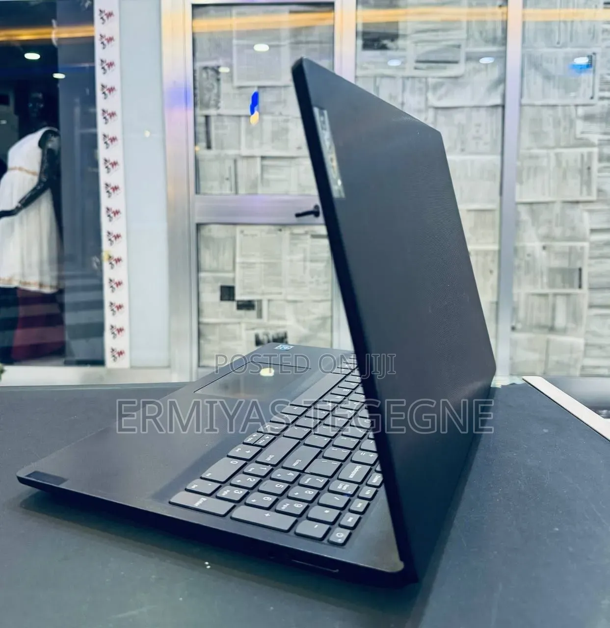New Laptop Lenovo Ideapad 3 16GB Intel Core M3 SSD 500GB