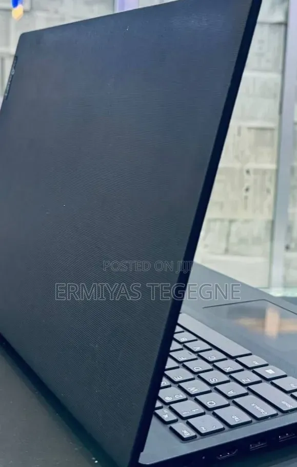New Laptop Lenovo Ideapad 3 16GB Intel Core M3 SSD 500GB