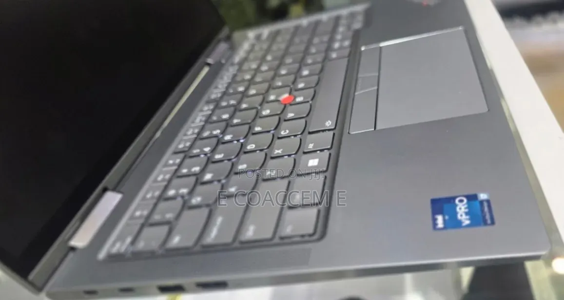 New Laptop Lenovo 32GB Intel Core i7 SSD 512GB