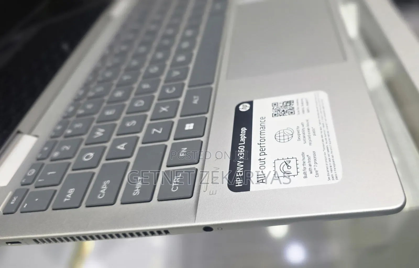 New Laptop HP Envy x360 16GB Intel Core 7 SSD 1T