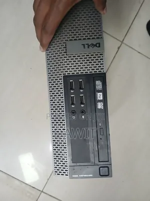 Desktop Computer Dell OptiPlex 790 4GB Intel Core i5 HDD 512GB