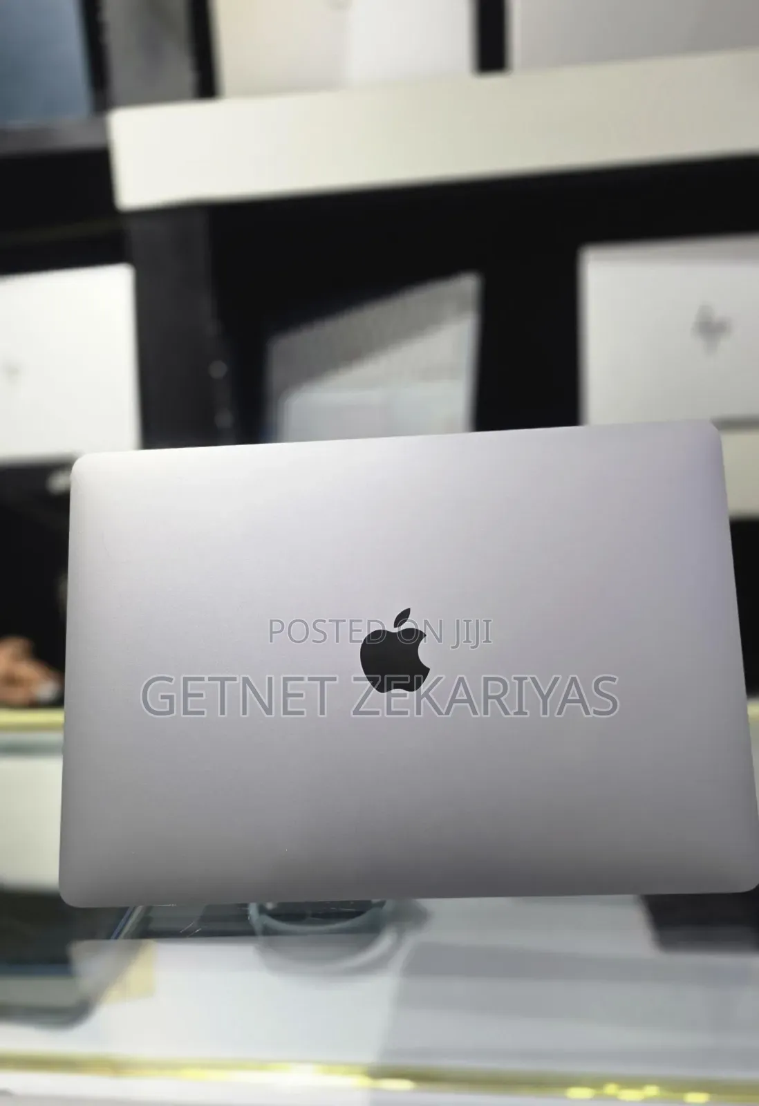 New Laptop Apple MacBook Pro 16GB Apple M1 Pro SSD 1T