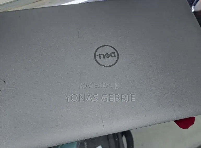New Laptop Dell 16GB Intel Core i7 SSD 512GB