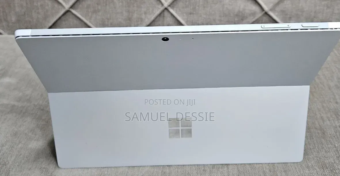 New Laptop Microsoft Surface Pro 4 16GB Intel Core i7 SSD 512GB