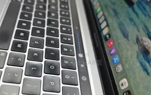New Laptop Apple MacBook Pro 2021 M1 16GB Apple M1 Pro SSD 1T