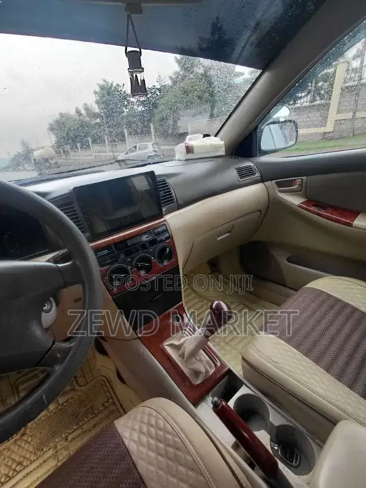 Toyota Corolla 2003 Silver