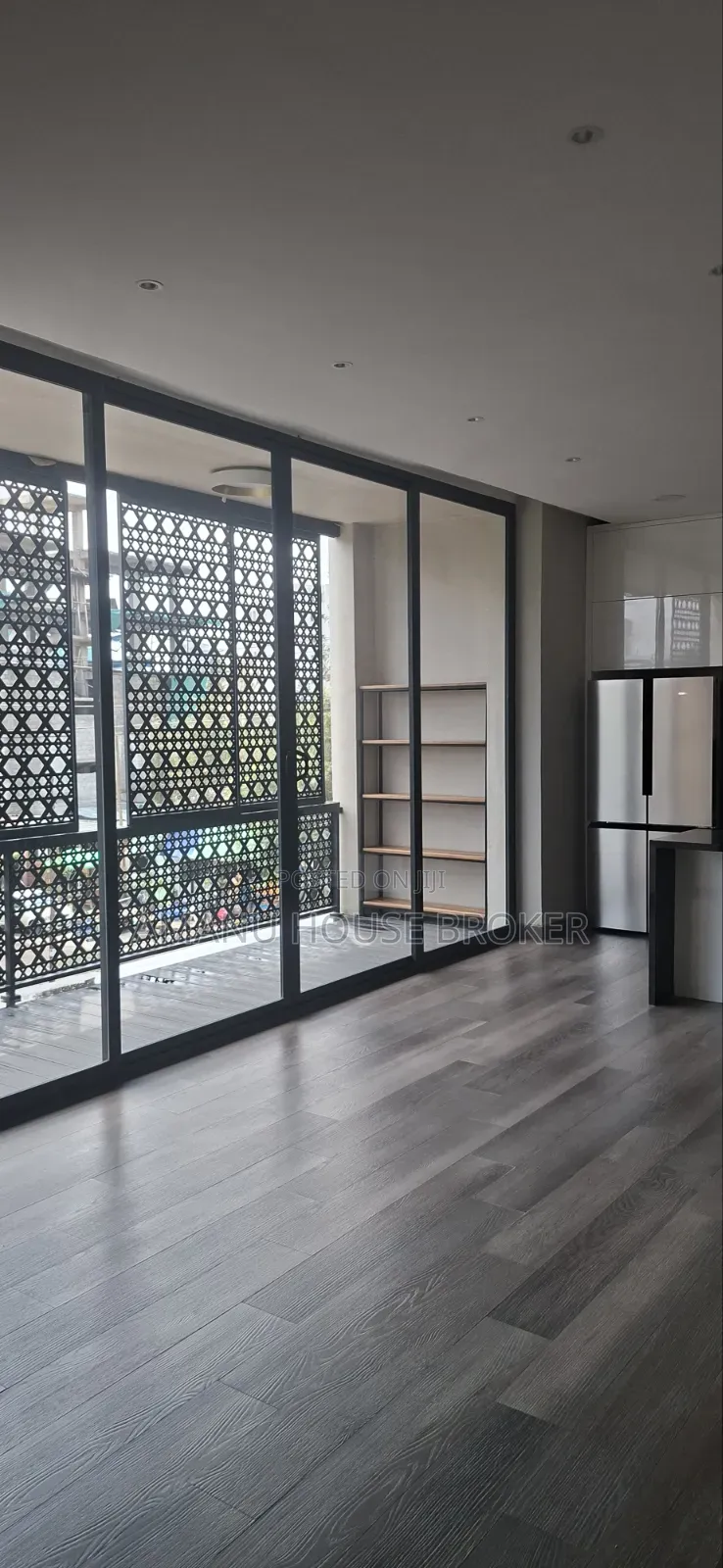 13bdrm Apartment in Addis Ababa, Kirkos for rent