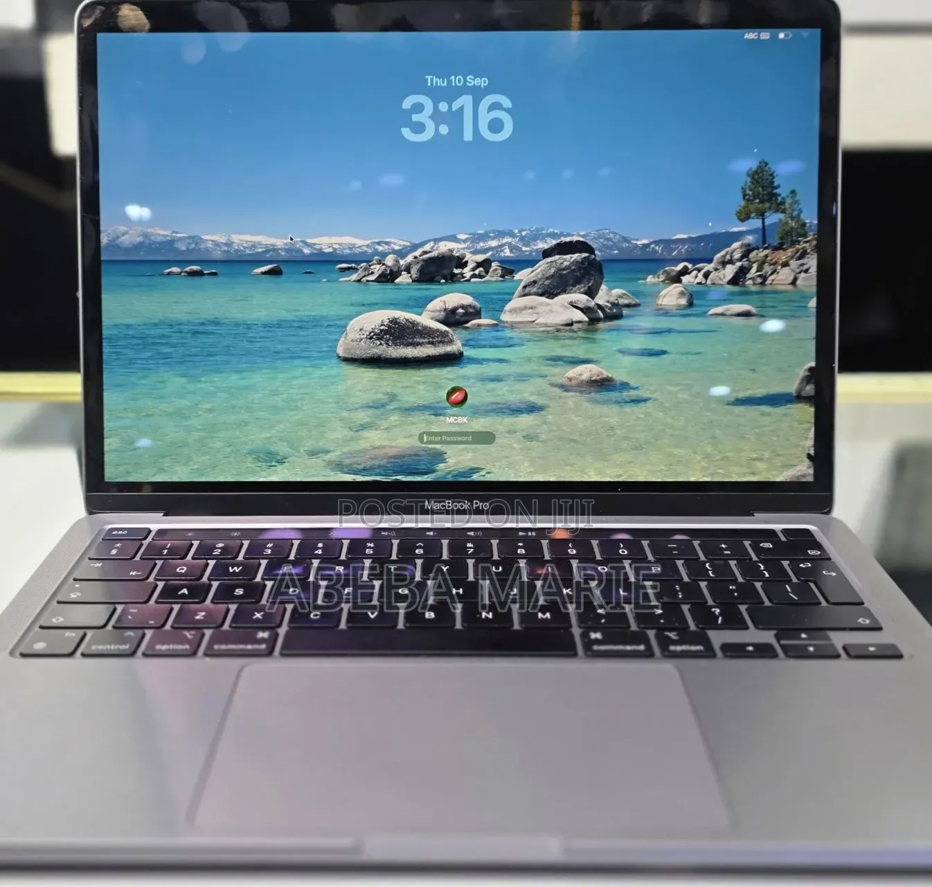 New Laptop Apple MacBook Pro 2020 16GB Apple M1 SSD 1T
