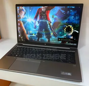New Laptop HP ZBook Firefly G8 16GB Intel Core i7 SSD 512GB
