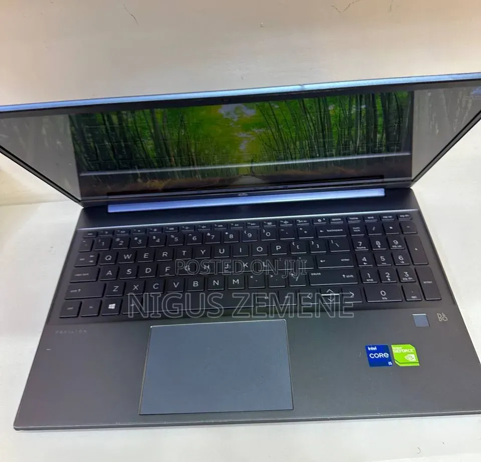 New Laptop HP Pavilion 15 16GB Intel Core i5 SSD 512GB