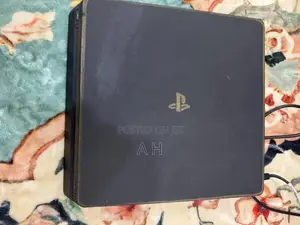 PS4 (Slim) Jailbreak (Only DM)