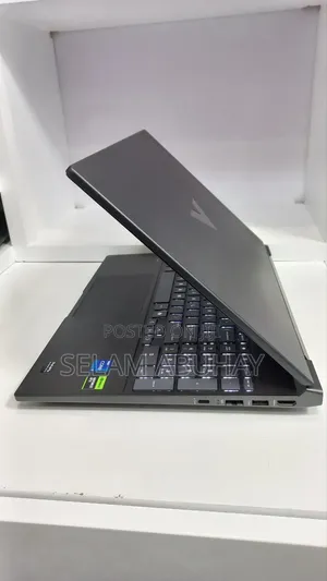 New Laptop HP Victus 16 16GB Intel Core i7 SSD 512GB