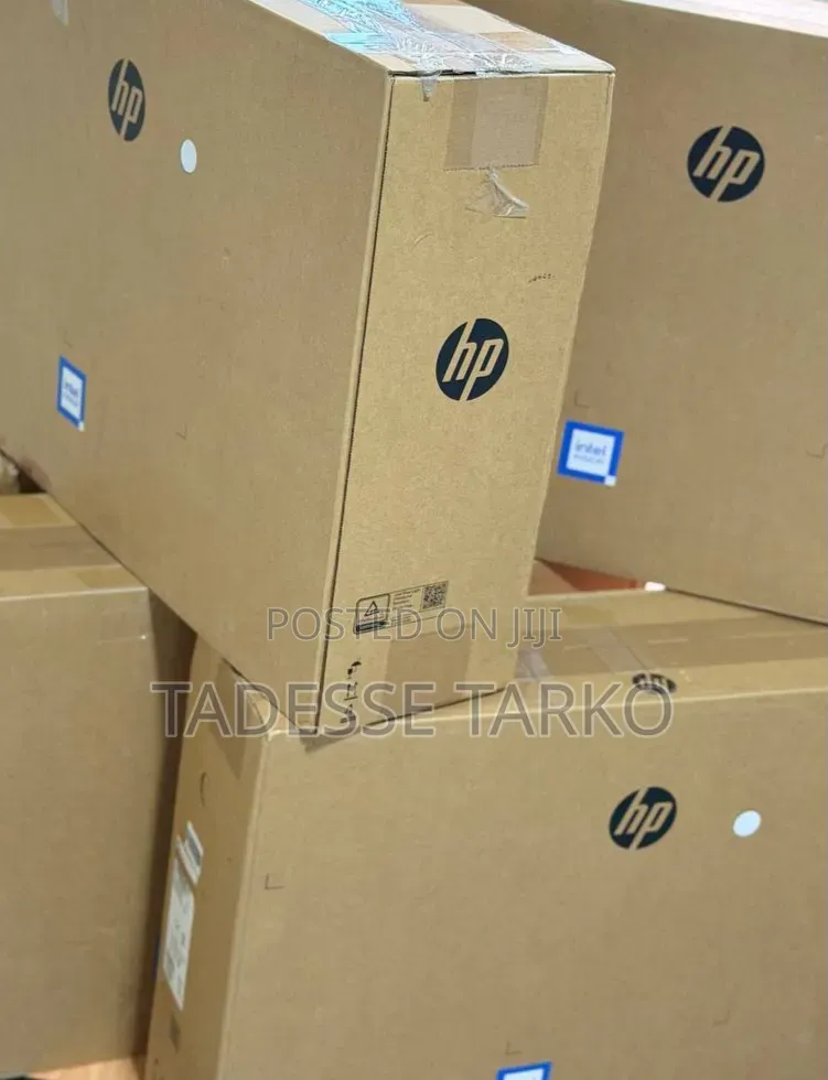 New Desktop Computer HP 200 G4 All-in-One 8GB Intel Core i5 SSD 512GB