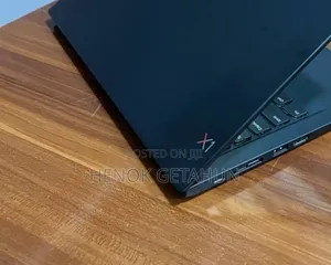 New Laptop Lenovo ThinkPad X1 Carbon 8GB Intel Core i5 SSD 256GB