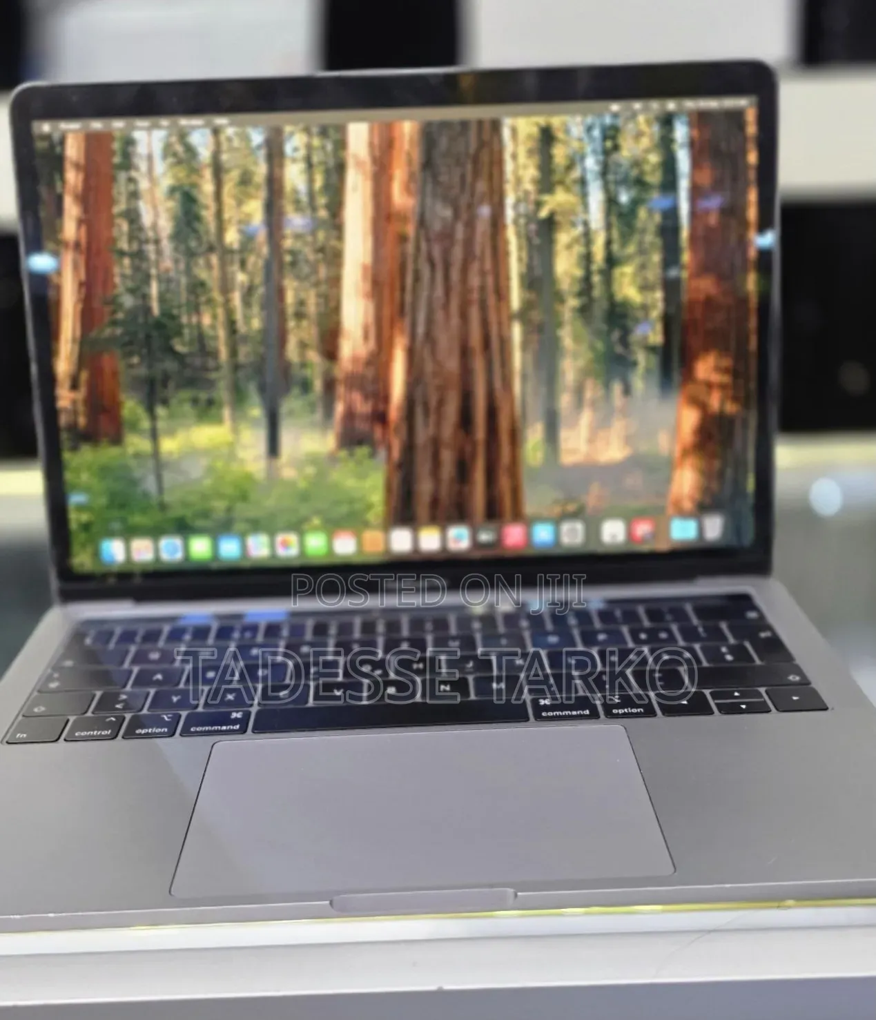 New Laptop Apple MacBook Air 2019 8GB Intel Core i5 SSD 128GB