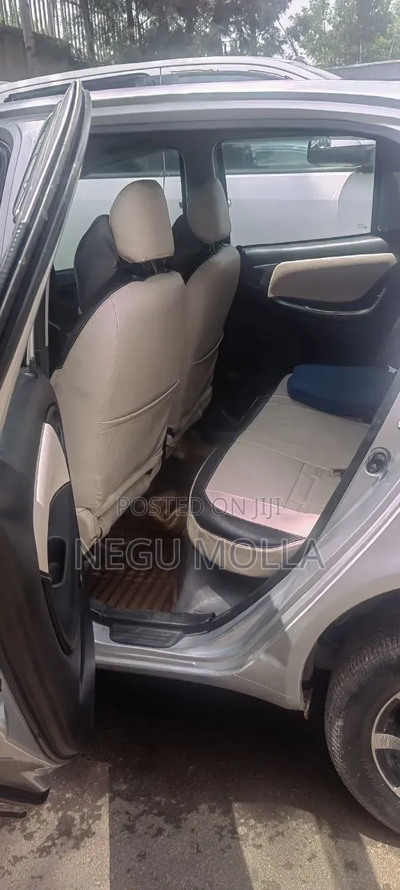 Toyota Yaris 1.0 C 2005 Silver