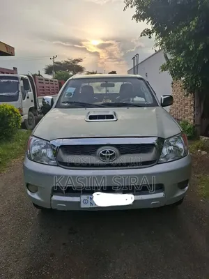 Toyota Hilux 2.5 D-4D 2008 Silver