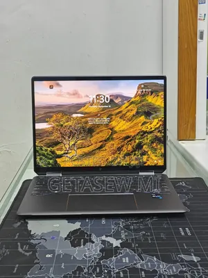 New Laptop HP Spectra 13 16GB Intel Core i7 SSD 1T