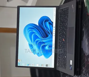 New Laptop Lenovo ThinkPad T14s Gen 2 16GB Intel Core i7 SSD 512GB