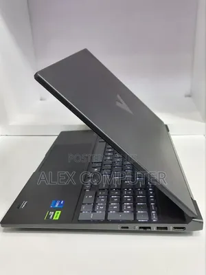 New Laptop HP Victus 16 16GB Intel Core i7 SSD 512GB