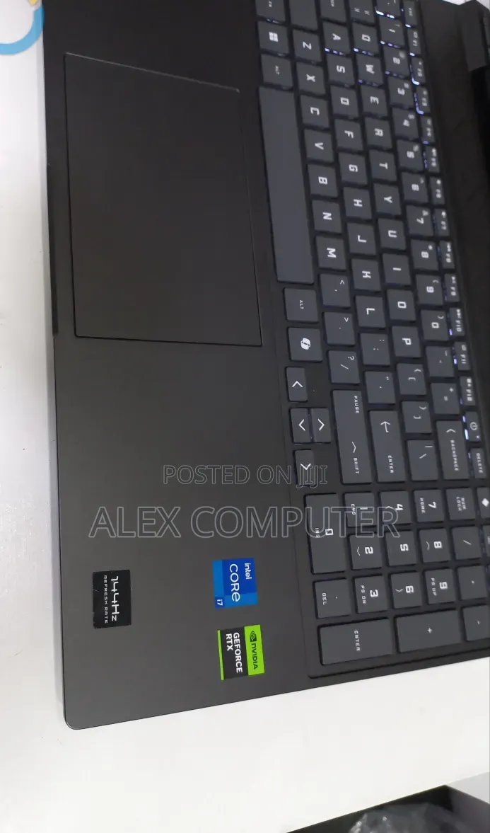 New Laptop HP Victus 16 16GB Intel Core i7 SSD 512GB