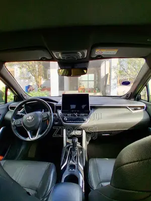 Toyota Corolla Cross L 2023 Black