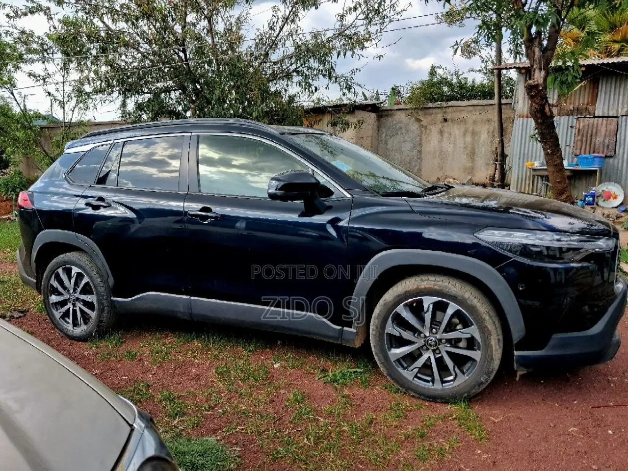 Toyota Corolla Cross L 2023 Black