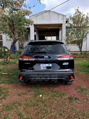 Toyota Corolla Cross L 2023 Black