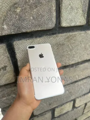 Apple iPhone 7 Plus 128 GB Silver