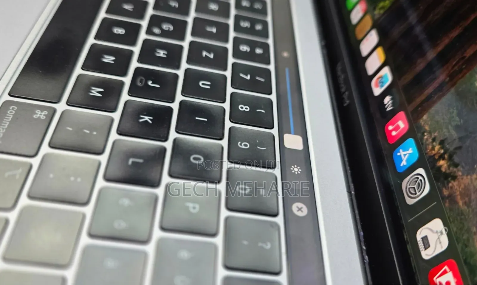 New Laptop Apple MacBook Air 2019 8GB Intel Core i5 SSD 128GB