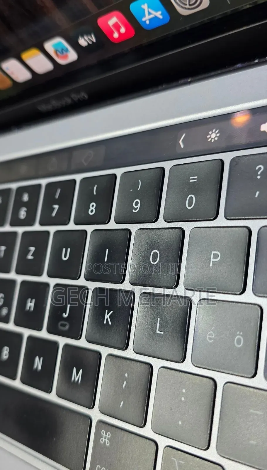New Laptop Apple MacBook Air 2019 8GB Intel Core i5 SSD 128GB