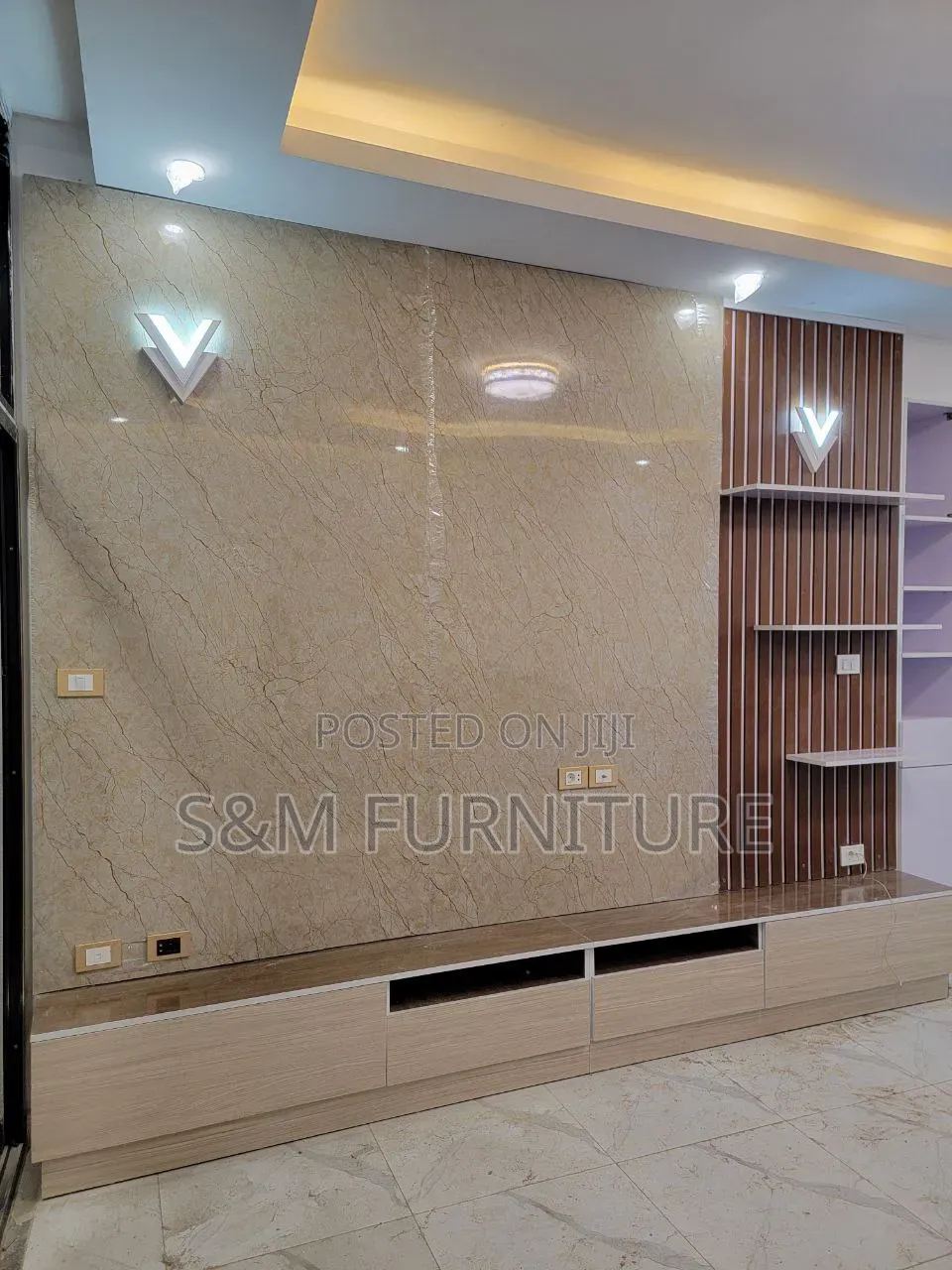 Composed TV Stand Priced Per Square Meter. ቲቪ ስታንድ በካሬ