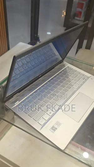 New Laptop HP Pavilion 14 16GB Intel Core i7 SSD 512GB