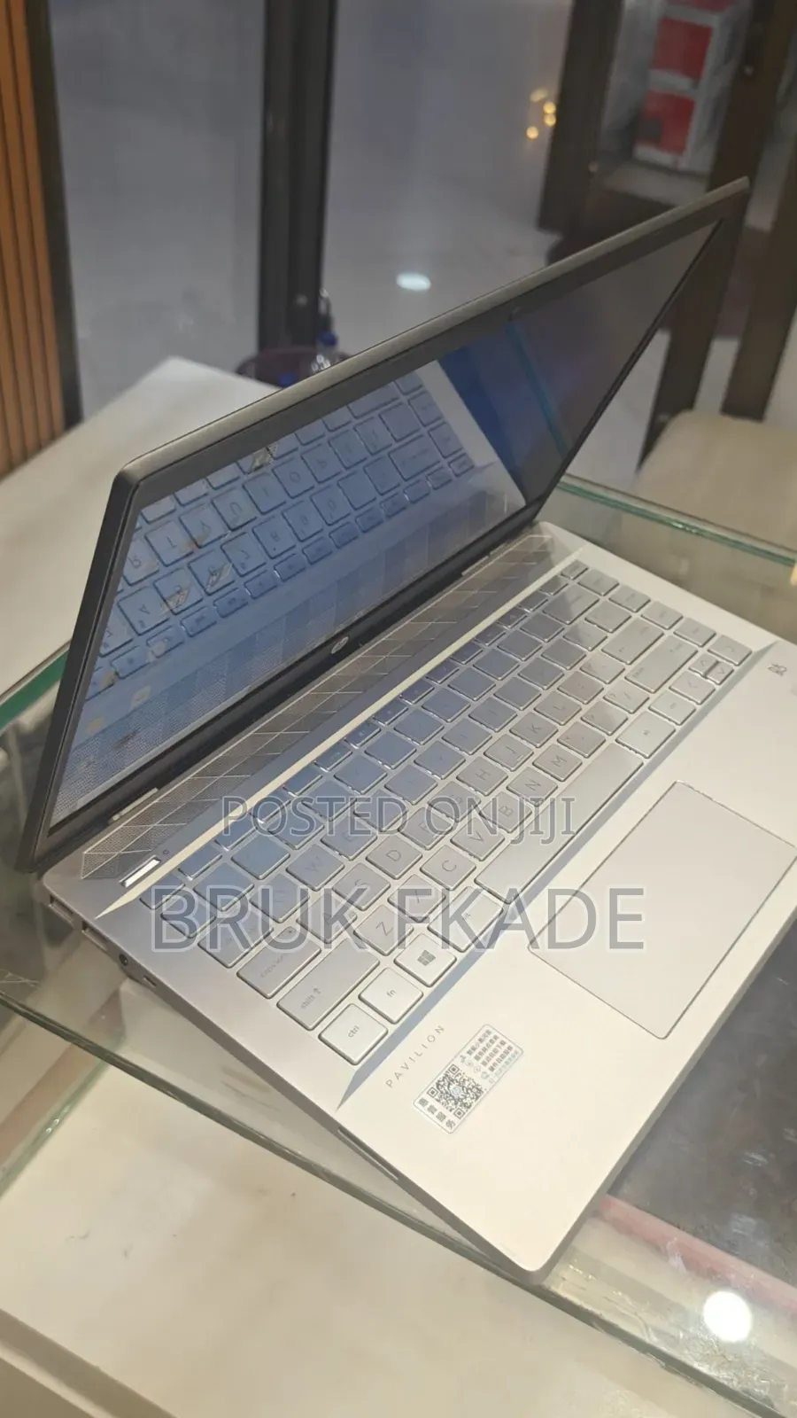 New Laptop HP Pavilion 14 16GB Intel Core i7 SSD 512GB