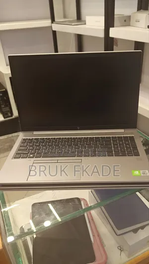 New Laptop HP Zbook Fury 15 G7 16GB Intel Core i7 SSD 512GB