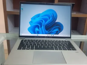 New Laptop HP EliteBook 840 G10 16GB Intel Core i7 SSD 512GB