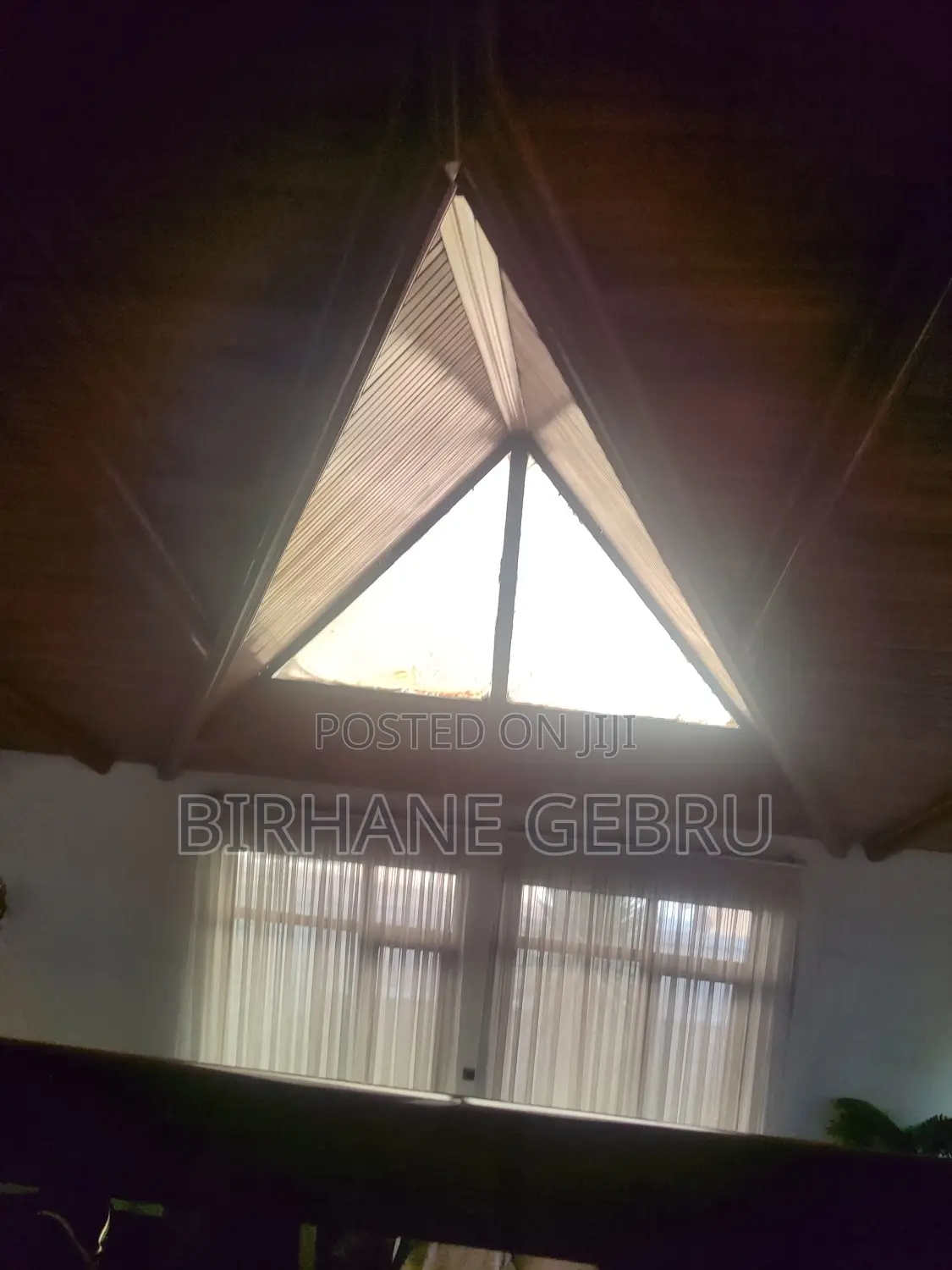 Furnished 5bdrm House in G+1, Bole for rent