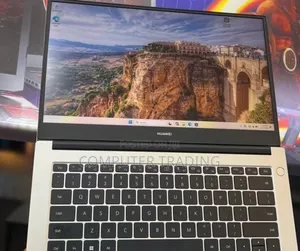 New Laptop Huawei 16GB Intel Core i7 SSD 512GB